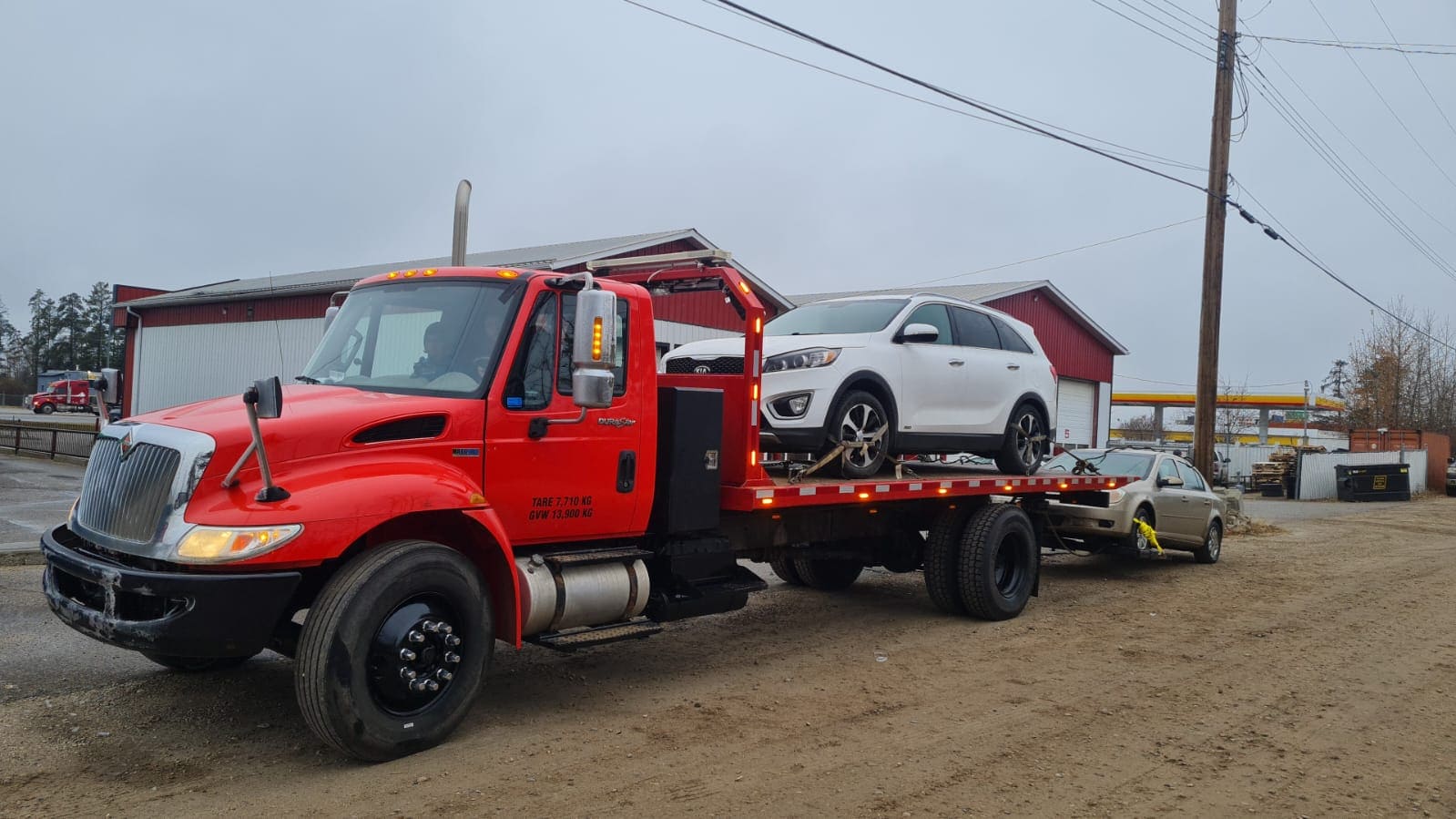 light tow truck calgary